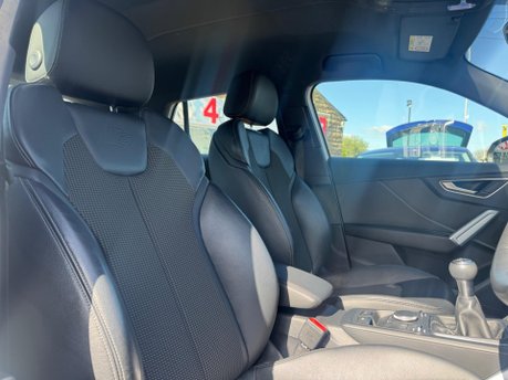 Audi Q2 TFSI S LINE 8