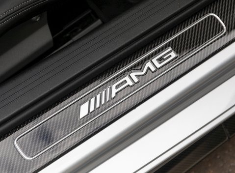 Mercedes-Benz AMG GT R GT R Pro 21