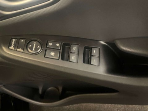 Hyundai IONIQ IONIQ Premium SE BEV 5dr 9