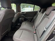 Ford Focus 1.5 Focus ST-Line EcoBlue Auto 5dr 46