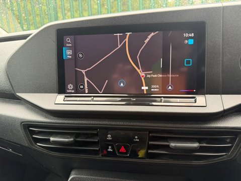 Volkswagen Caddy Maxi C20 TDI COMMERCE PRO 38