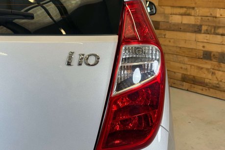 Hyundai i10 1.2 Classic Hatchback 5dr Petrol Manual Euro 5 (85 bhp) 63