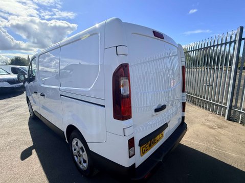 Renault Trafic 2.0 Trafic SL30 Advance Blue dCi 6