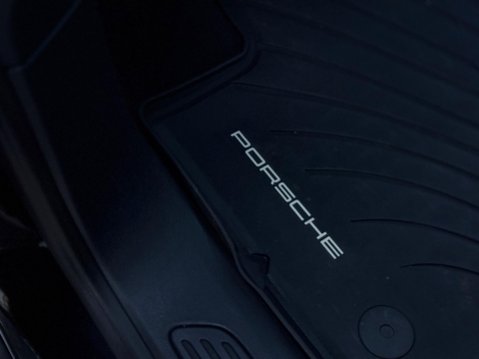 Porsche Cayenne 3.0 TD V6 Tiptronic 4WD Euro 5 (s/s) 5dr 38