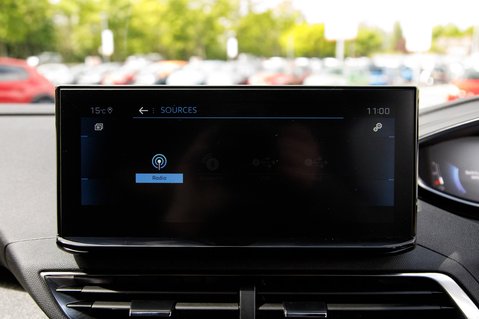 Peugeot 3008 BLUEHDI S/S ALLURE PREMIUM PLUS 21