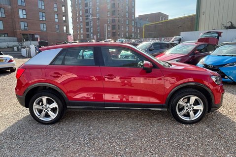 Audi Q2 TFSI SPORT..1 PREVIOUS OWNER,5 SERVICES,SAT NAV,CLIMATE CONTROL 2
