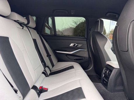 BMW M3 3.0 M3 Competition M xDrive Auto 4WD 5dr 50