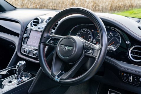 Bentley Bentayga 4.0 V8 7 Seats 14