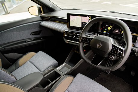 Renault 5 TECHNO E-TECH