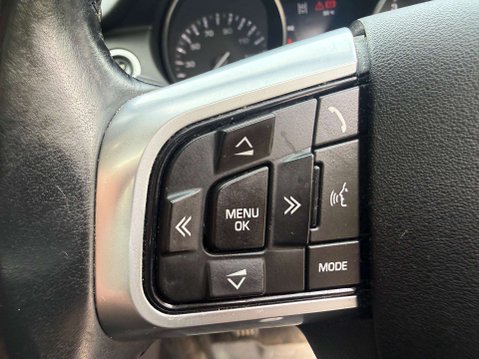 Land Rover Discovery Sport 2.0 Discovery Sport SE Tech TD4 4WD 5dr 34