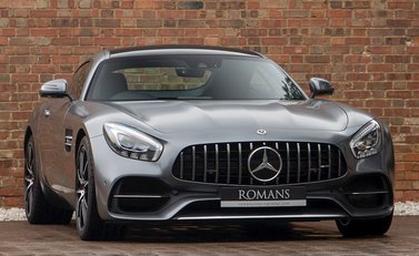 Mercedes-Benz Amg GT GT S 1