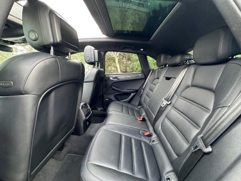 Porsche Macan 3.0T V6 S PDK 4WD Euro 6 (s/s) 5dr 8