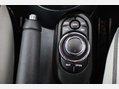 Mini Hatch 1.5 Cooper Exclusive Auto 3dr 49