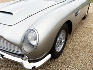 Aston Martin DB5 Superleggera 19