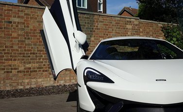 McLaren 570S 5