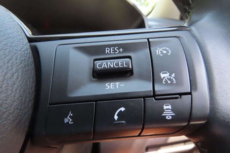 Nissan Qashqai 1.3 DIG-T MHEV Acenta Premium SUV 5dr Petrol Hybrid Manual Euro 6 (s/s) (14 13