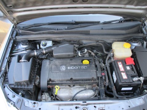 Vauxhall Astra 1.6i 16v Club 5dr 43