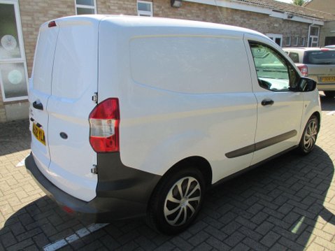 Ford Transit Courier 1.0 EcoBoost Leader L1 Euro 6 (s/s) 5dr 5