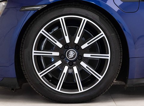 Porsche Taycan TURBO 93KWH 20