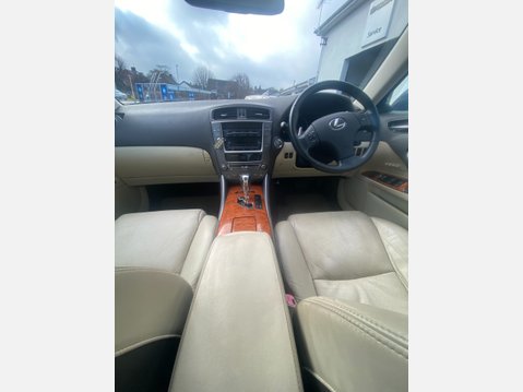 Lexus Is 250 SE-L 9