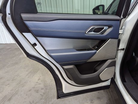 Land Rover Range Rover Velar 2.0 Range Rover Velar R-Dynamic HSE P250 Auto 4WD 5dr 64