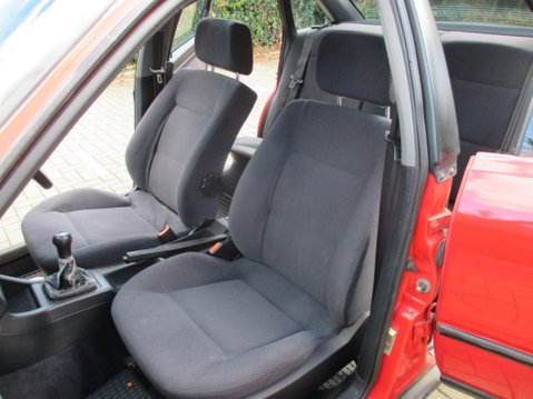 Audi 80 1.6 4dr 17