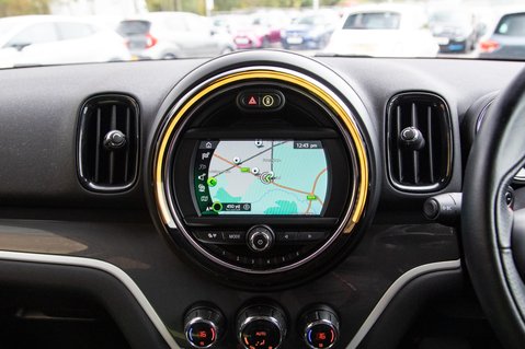 Mini Countryman COOPER S 23