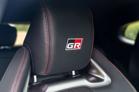 Toyota GR Yaris Circuit 4WD 15