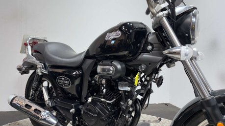 Lexmoto Michigan 2022 ONLY 3K NEW MOT SERVICED CRUISER 125CC LEARNER BIKE 13