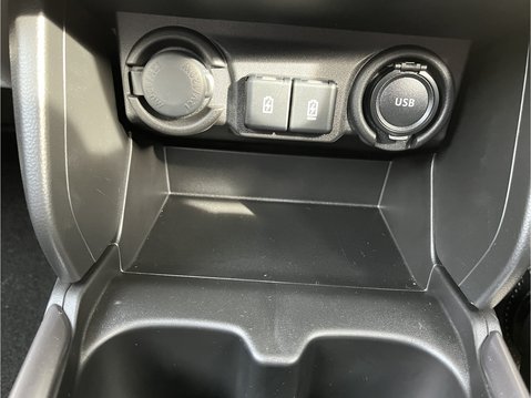 Suzuki Swift 1.2 Mild Hybrid Ultra ALLGRIP 5dr 23