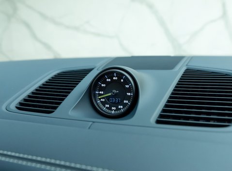 Porsche Cayenne TURBO S E-HYBRID 16