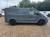 Renault Trafic SWB L1H1 Low Roof SL28 Air Con Alloys Sensors EURO 6 NO VAT 5