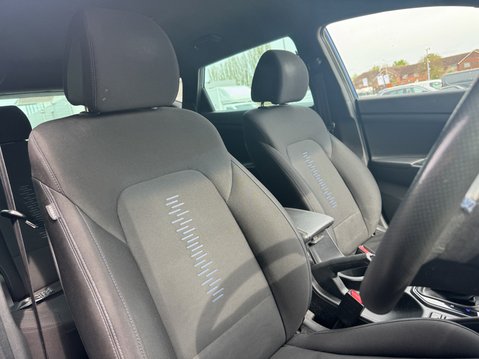 Hyundai TUCSON 1.7 CRDi Blue Drive GO! SE SUV 5dr Diesel DCT Euro 6 (s/s) (141 ps) 11