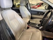 Land Rover Discovery Sport 2.0 TD4 HSE 4WD Euro 6 (s/s) 5dr 12