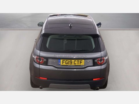 Land Rover Discovery Sport 2.0 Discovery Sport SE Tech TD4 Auto 4WD 5dr 8