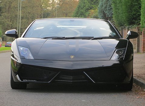 Lamborghini Gallardo LP 570-4 Performante Spyder 5