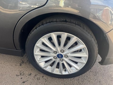 Ford Grand C-Max 1.5 TDCi Titanium Euro 6 (s/s) 5dr 16