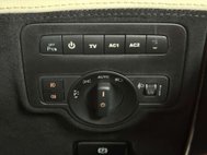 Mercedes-Benz Vito 2.0 116 CDI Progressive Crew Van Double Cab 5dr Diesel G-Tronic RWD L3 Euro 61