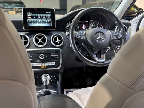 Mercedes-Benz A Class 1.6 A 160 SE 5dr 73