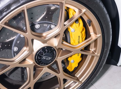 Porsche Cayman GT4 RS (718) 30