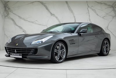 Ferrari GTC4 Lusso V12