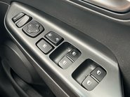 Hyundai KONA PREMIUM 36