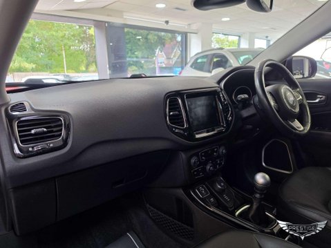 Jeep Compass 2.0 MultiJetII Night Eagle 4WD Euro 6 (s/s) 5dr 29