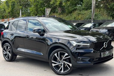 Volvo XC40 D4 R-DESIGN PRO AWD