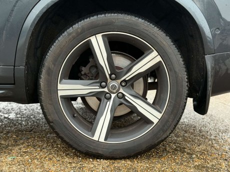 Volvo XC90 2.0 XC90 R-Design D5 PowerPulse AWD Auto 4WD 5dr 21