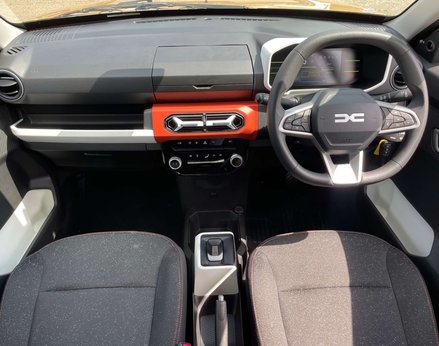 Dacia Spring Spring Expression EV 5dr (26.8 KWH) 45 BHP MODEL 2