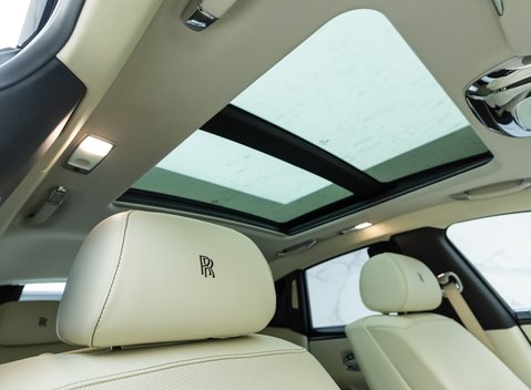 Rolls-Royce Ghost V12 13