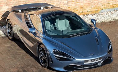 McLaren 720S Luxury 10