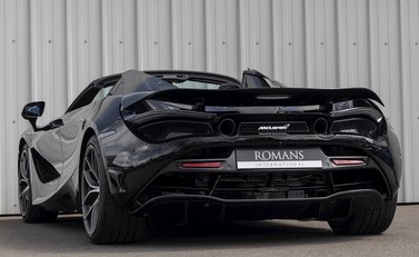 McLaren 720S Spider Performance 3