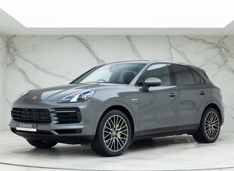Porsche Cayenne E-Hybrid 6